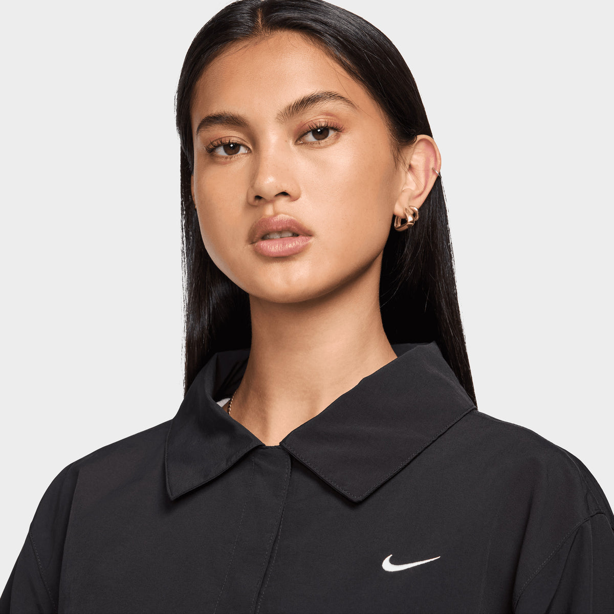 Nike Sportswear Women s UV Protection Woven Coach Jacket Black White JD Sports