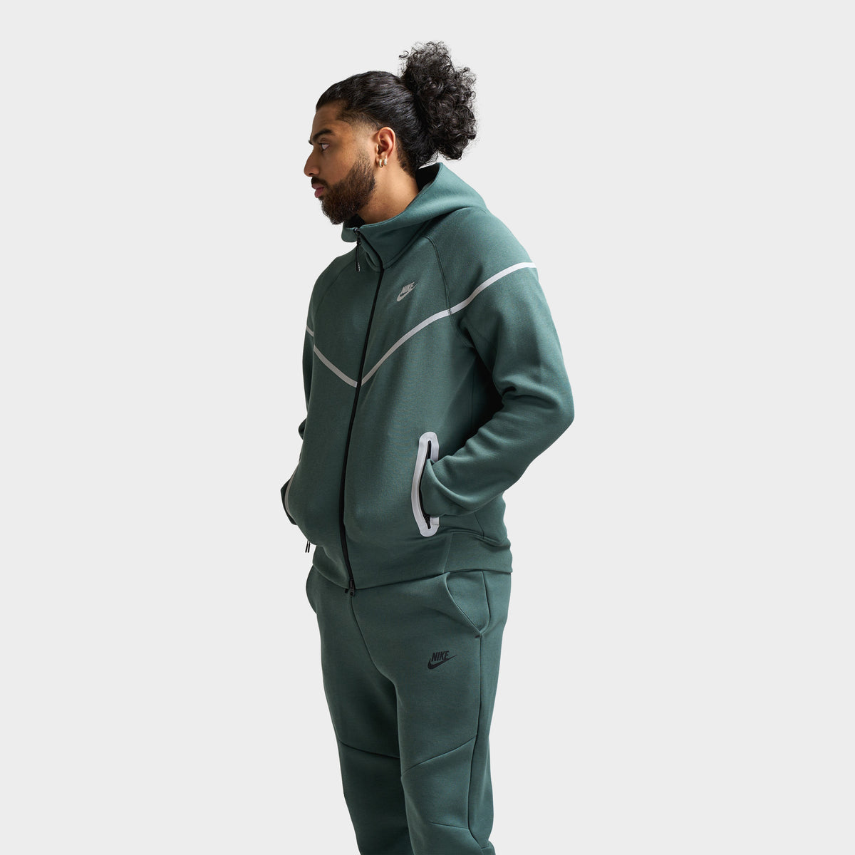 Nike sportswear windrunner throwback cheap