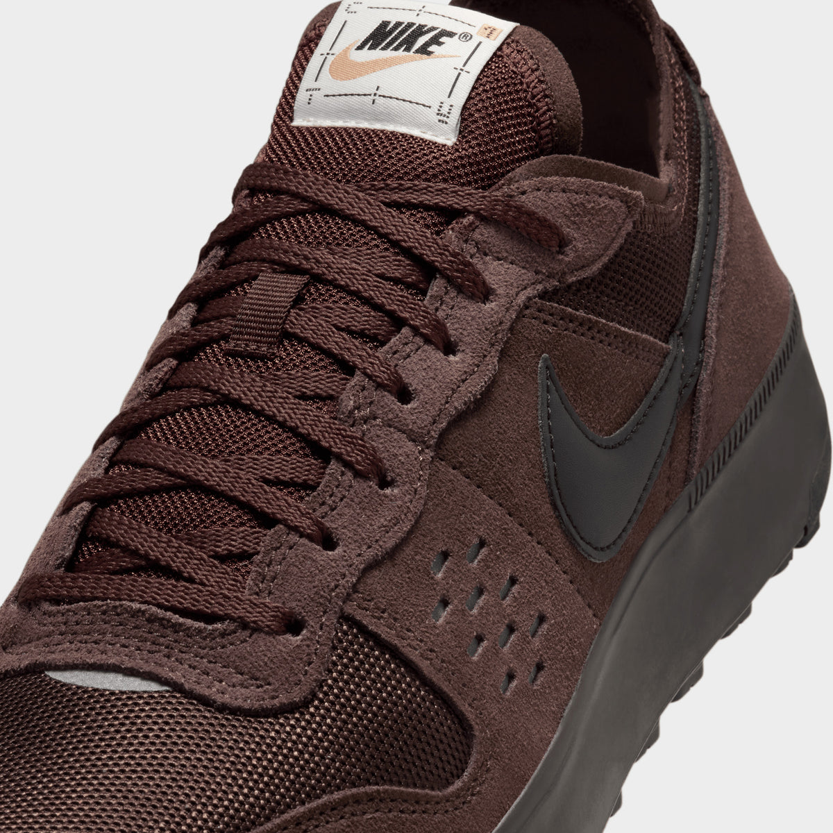 Nike black velvet shoes online