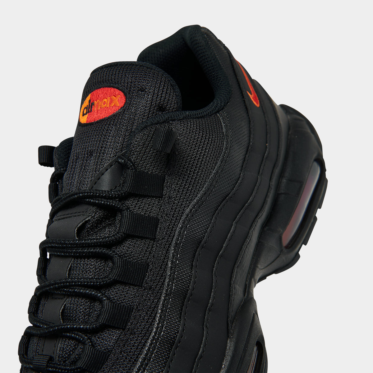 Nike 95 clearance black and red