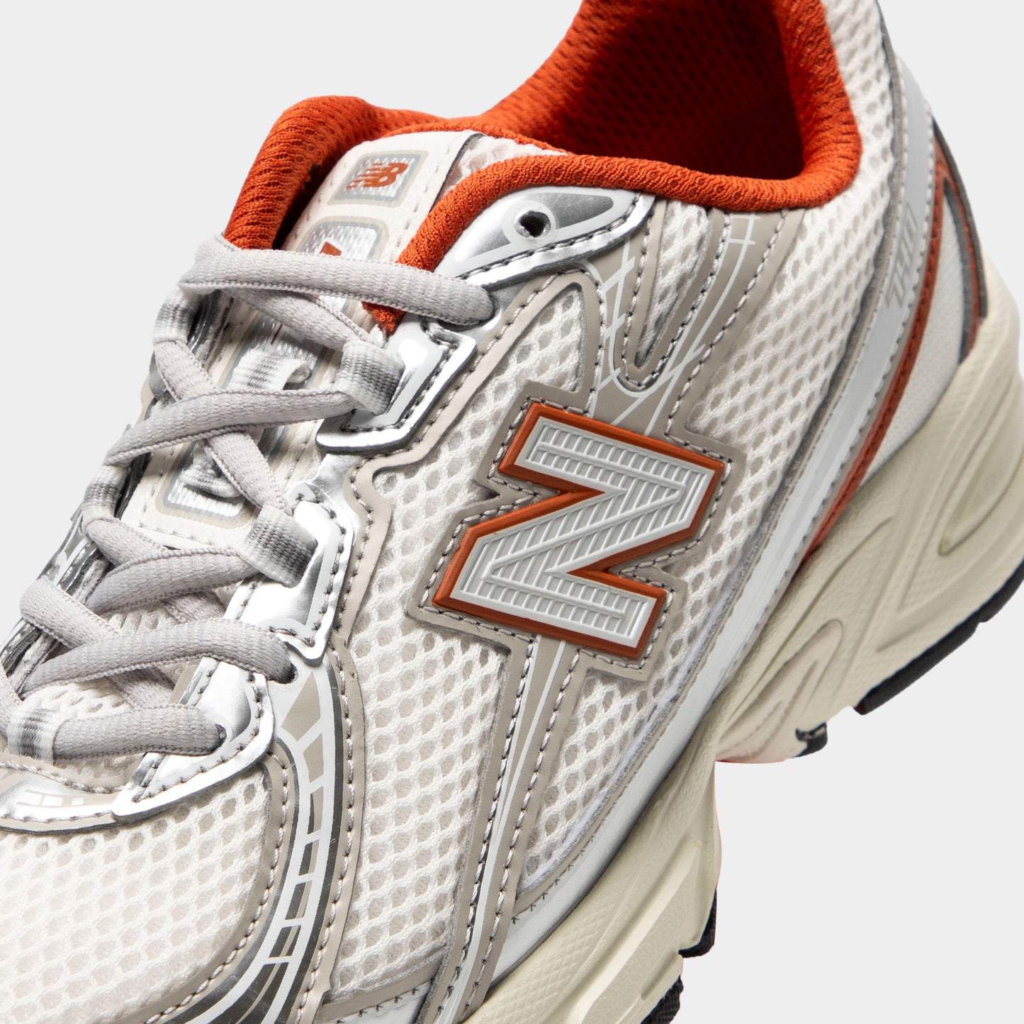 New Balance Juniors' 740 Silver Metallic / Cinnamon