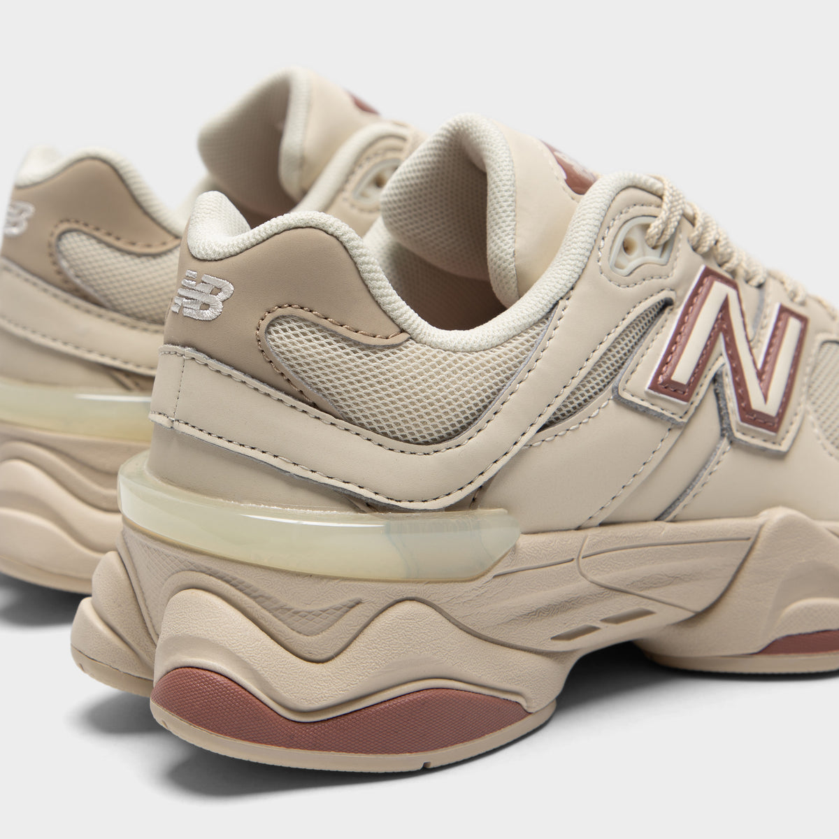 New Balance Juniors 9060 Bone Sparrow
