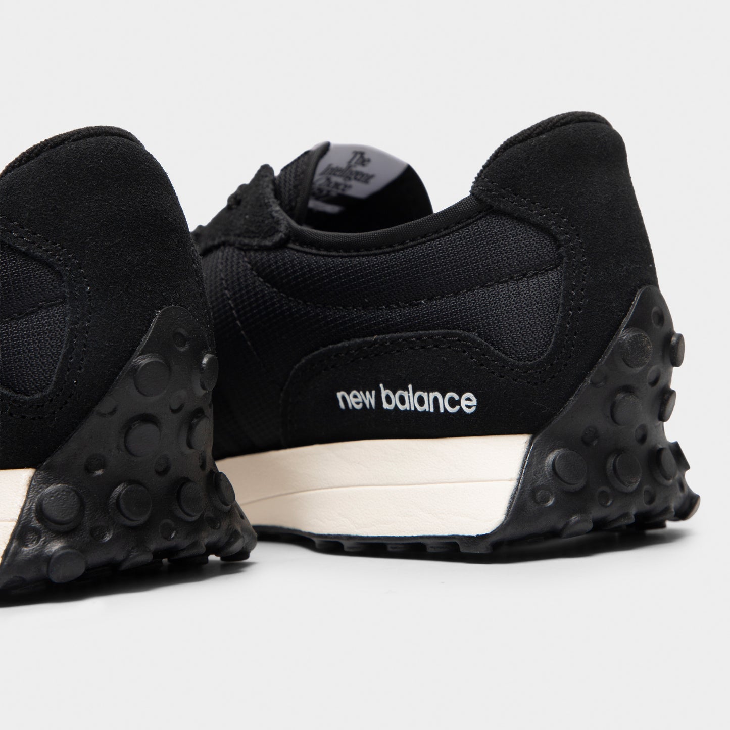 New Balance Juniors' 327 Black / White