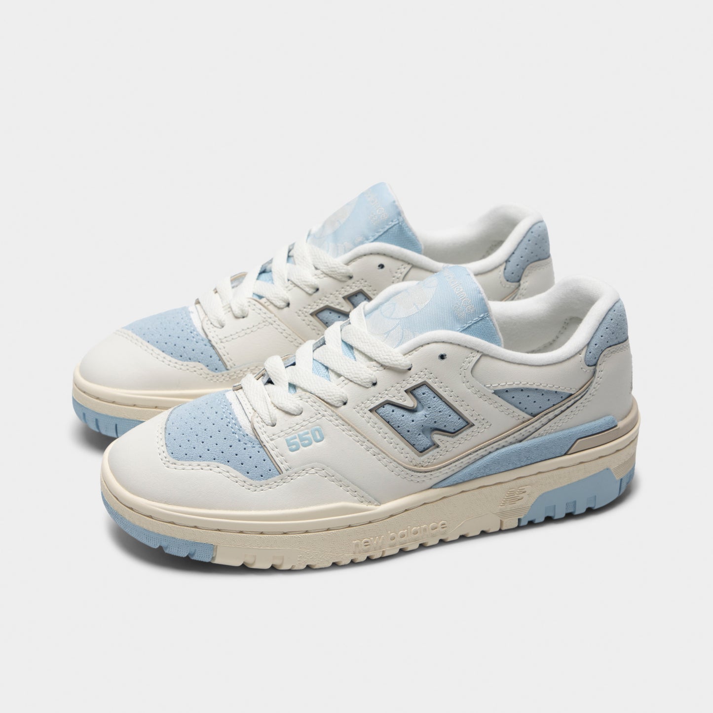 New Balance Juniors' 550 White / Light Blue