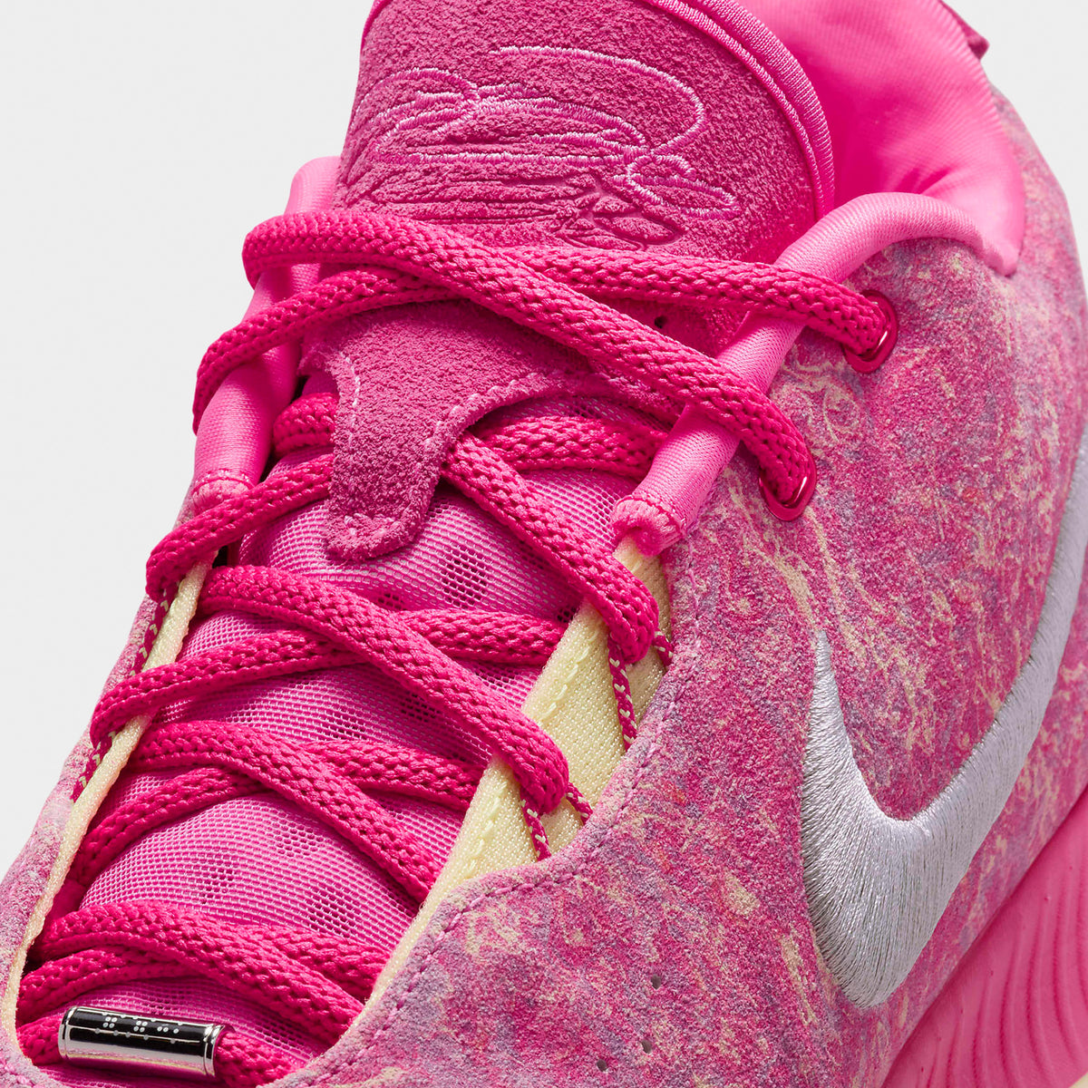 Lebron multicolor best sale