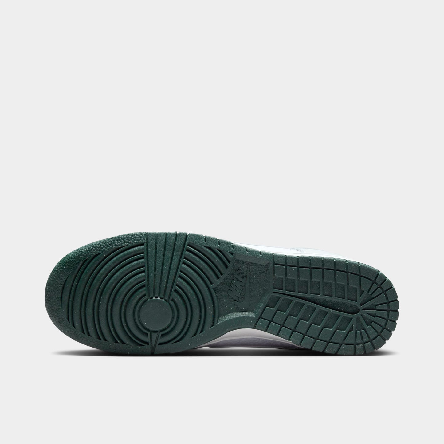 Nike Dunk Low Retro SE Photon Dust / White - Vintage Green