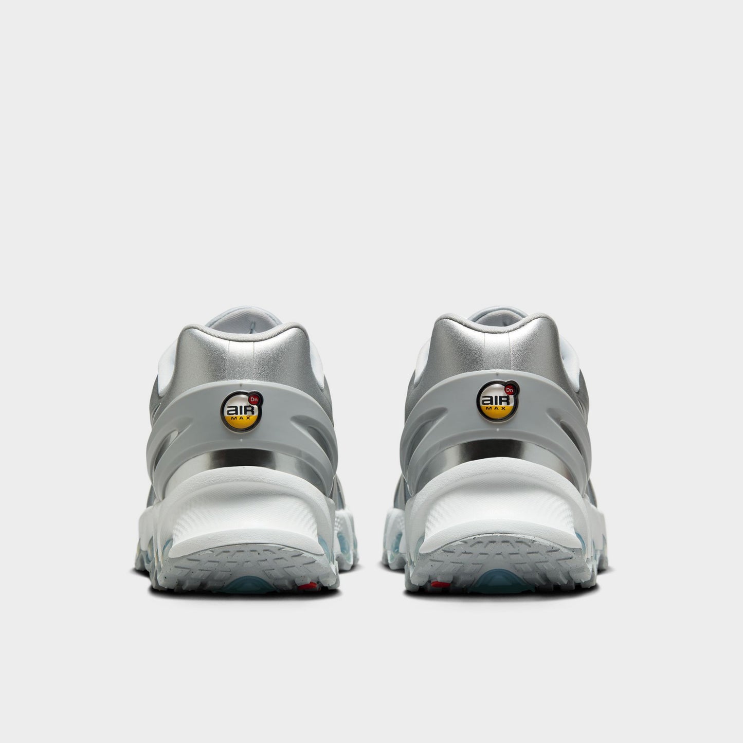 Nike Women's Air Max DN8 Wolf Grey / Metallic Silver - Off White