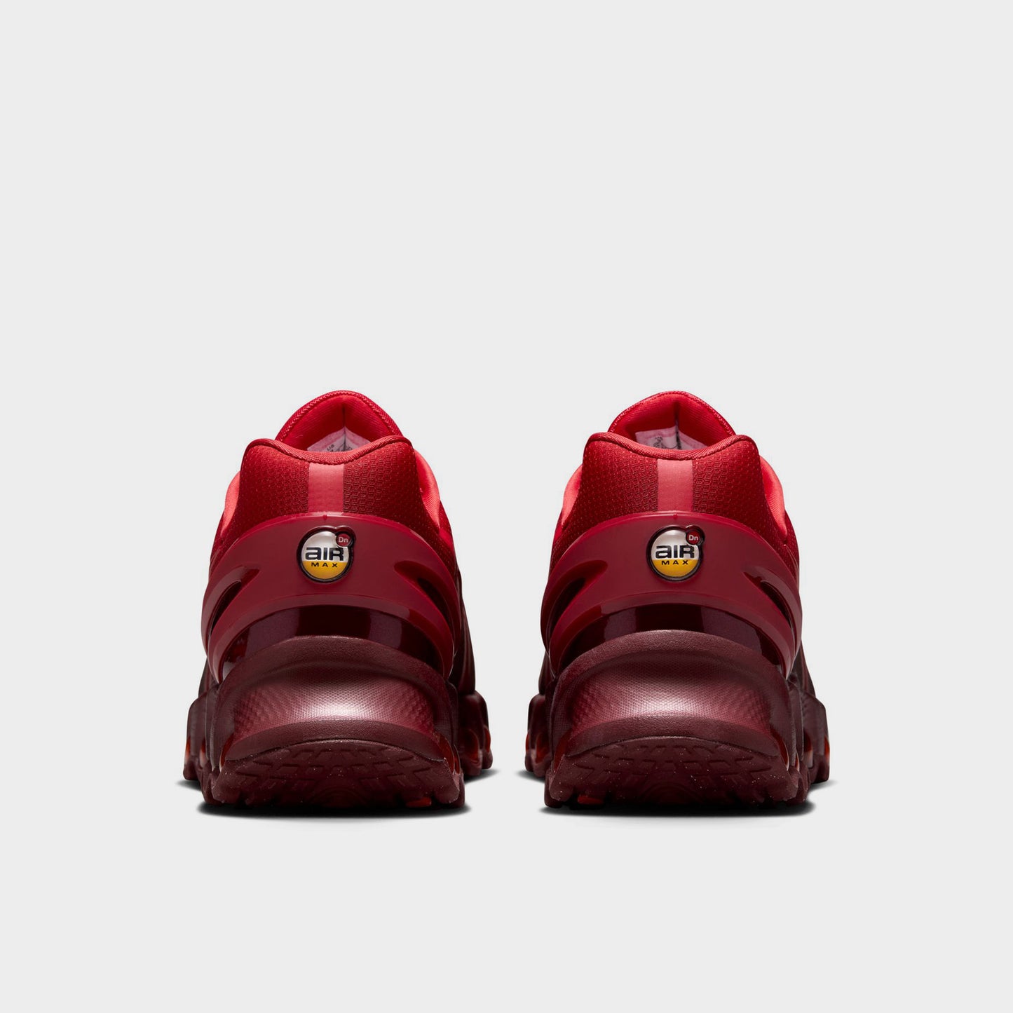 Nike Women's Air Max DN8 University Red / University Red - Tough Red