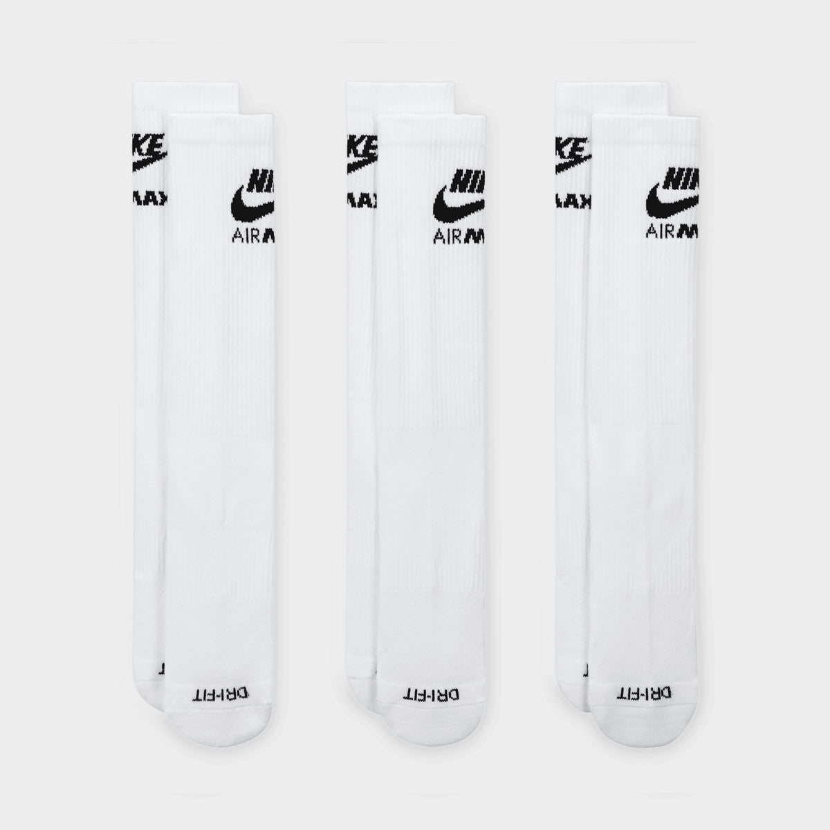 Nike Everyday Plush Cushioned Air Max Crew Socks 3 Pairs White Bla JD Sports