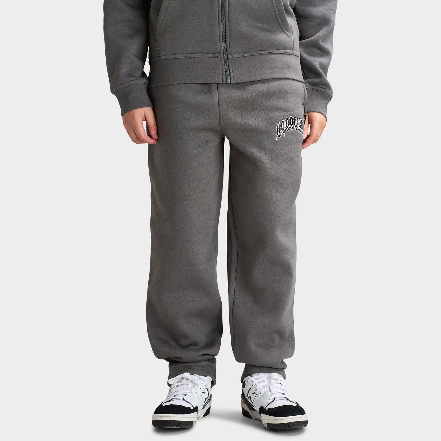 Hoodrich Juniors Ritual Regular Pantalon de jogging à ourlet ouvert Lave Fumée / Blanc - Noir