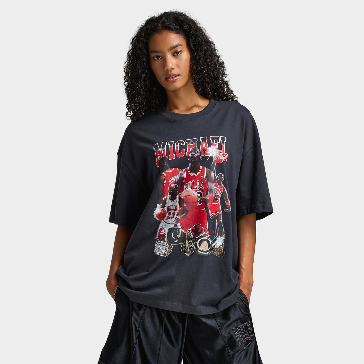 Jordan Women's Oversized Graphic Tee Mixtape / Off Noir | JD