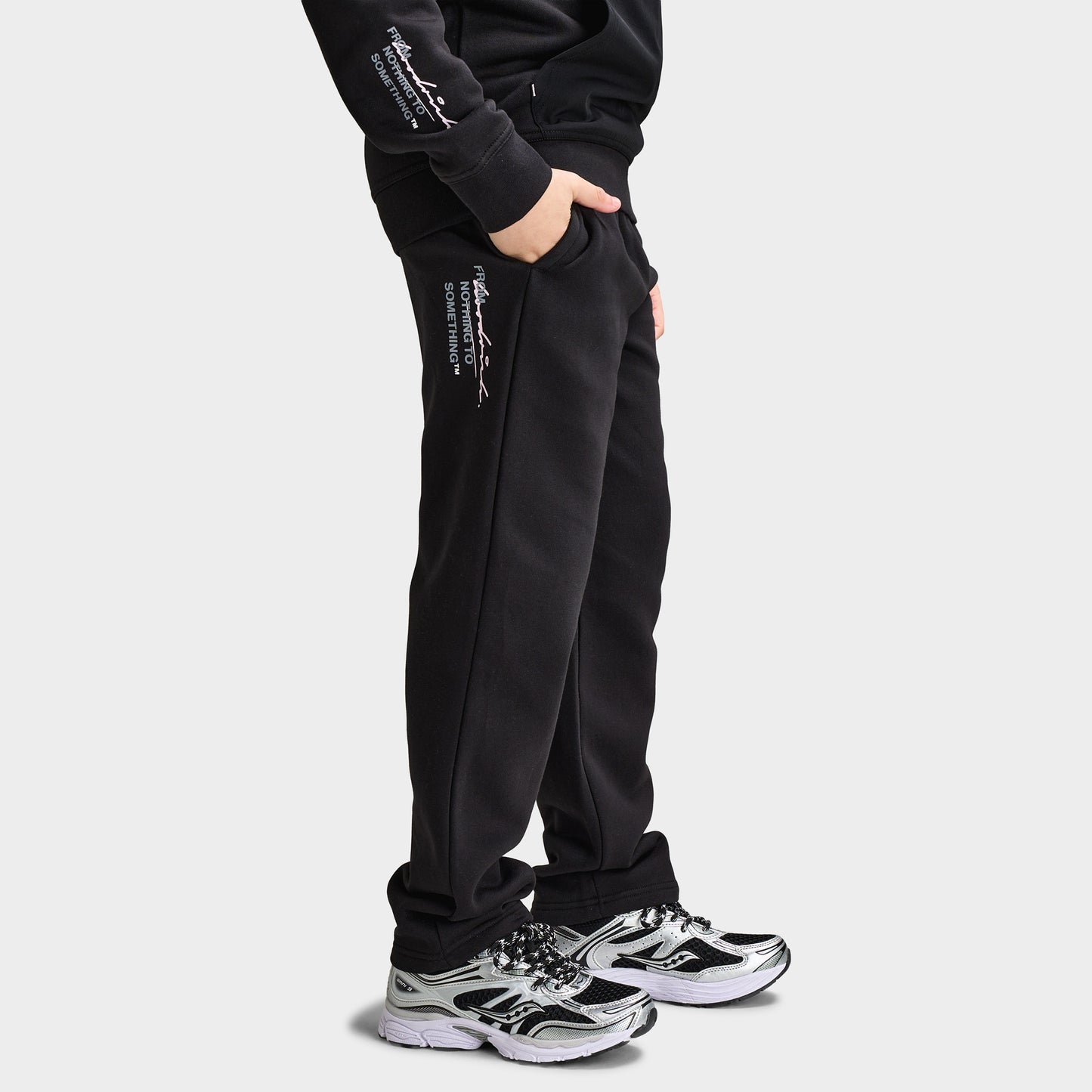 Hoodrich Junior Garçons Chandail à capuche Motif Éclaboussures avec écusson tissé Noir / Blanc - Framboise