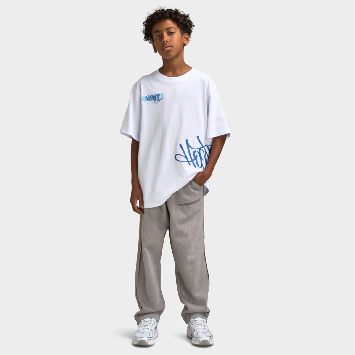 Hoodrich Juniors' Climb Oversized T-Shirt / White