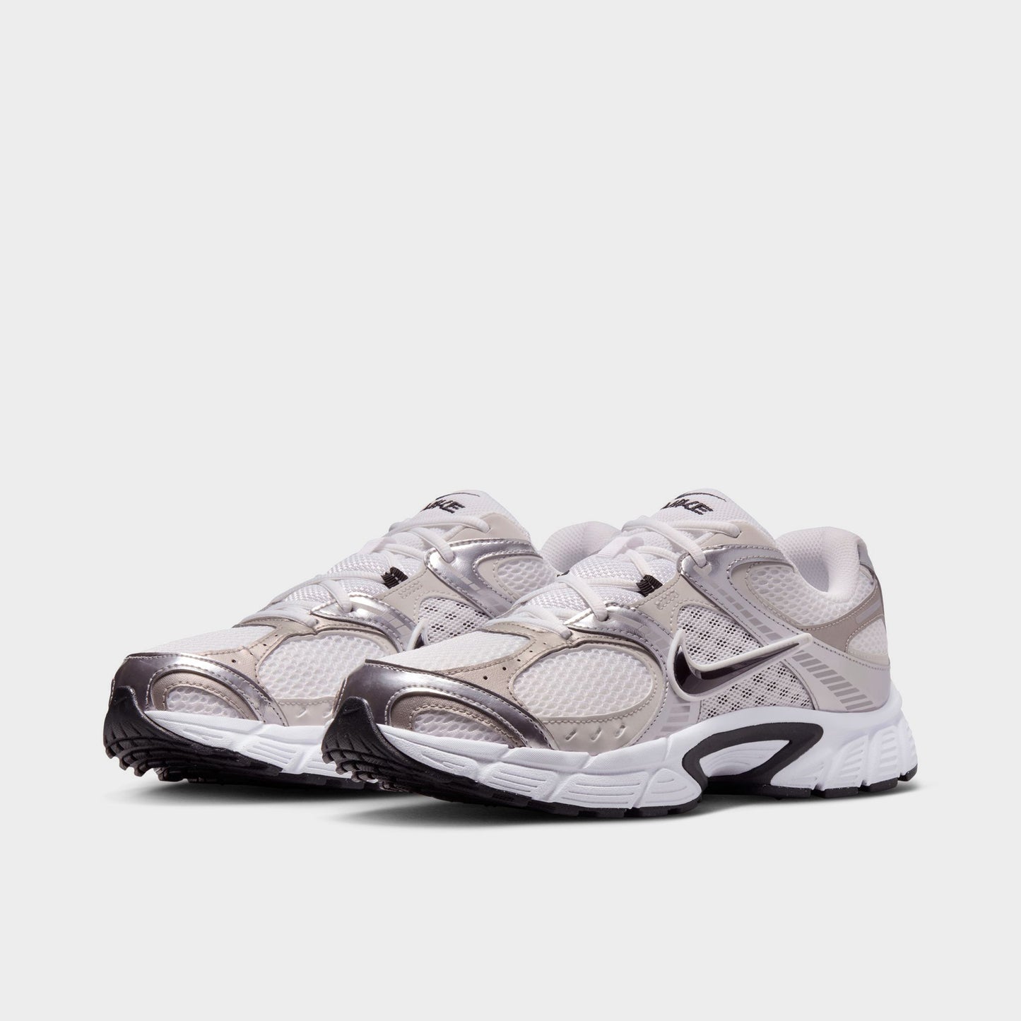 Nike V5 RNR White / Black