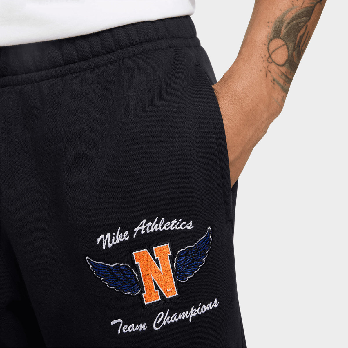 Nike story of the swoosh club jogger best sale