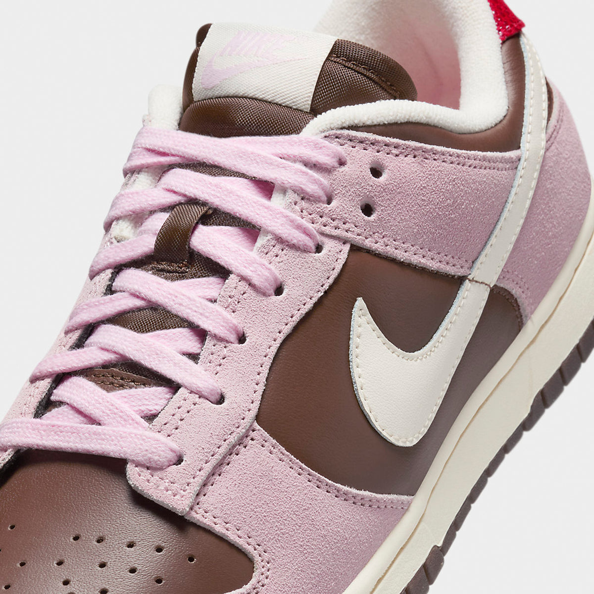 Nike pale pink discount