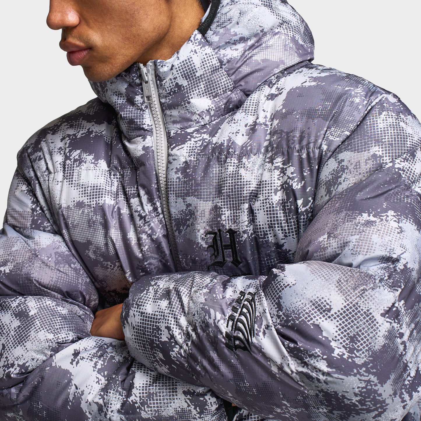 Hoodrich Ark Puffer Jacket Digital Camo / Black
