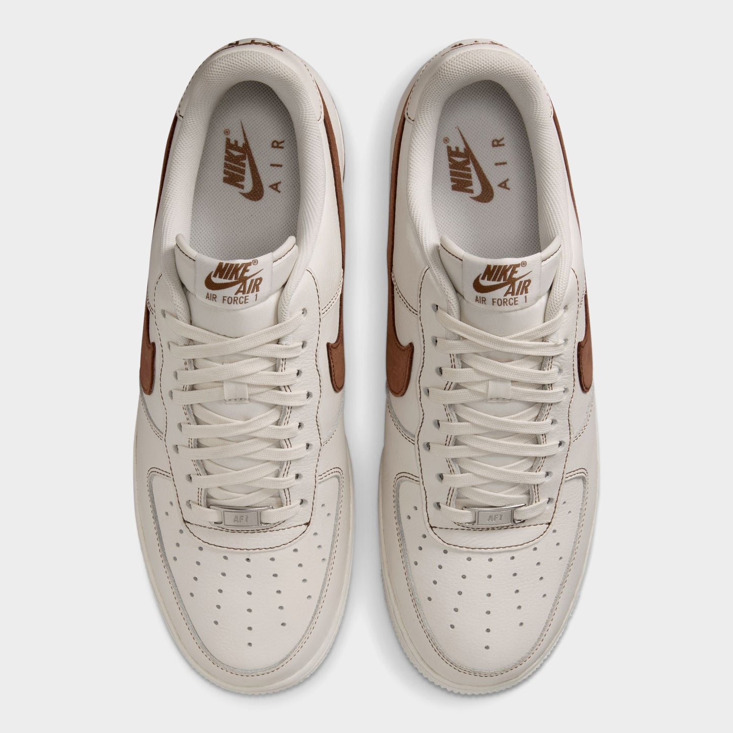 Nike Air Force 1 '07 LV8 Ivory / Saddle Brown