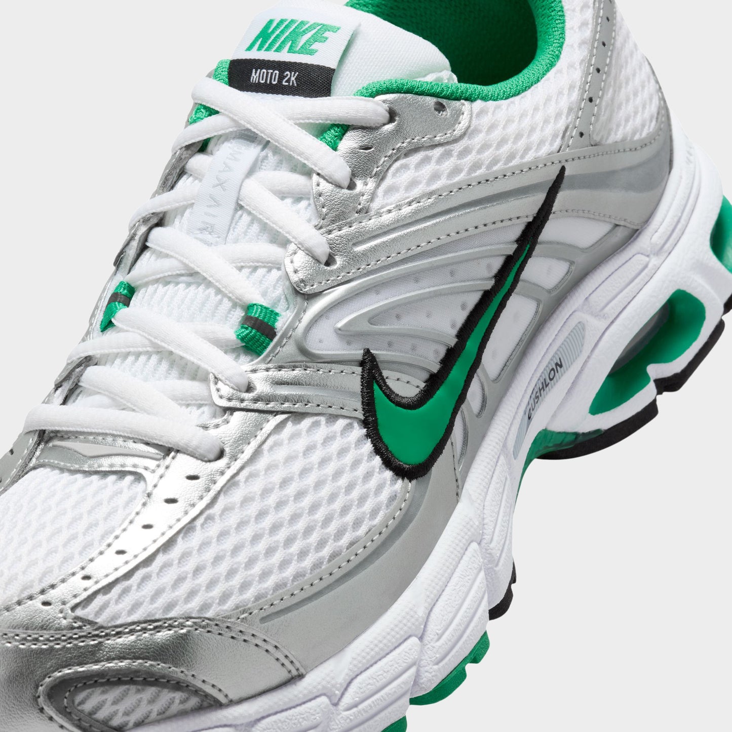 Nike Femmes Air Max Moto 2K Argent Métallique / Vert Stade - Blanc
