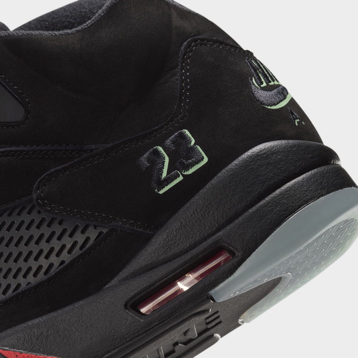 Jordan 5 Retro "Halloween" Black / Black - Picante Red