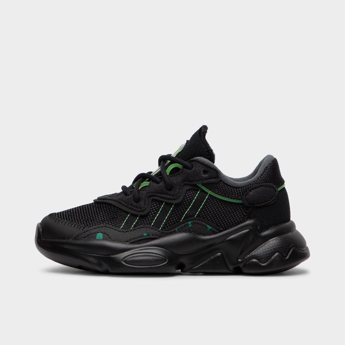 Adidas ozweego best sale black 38