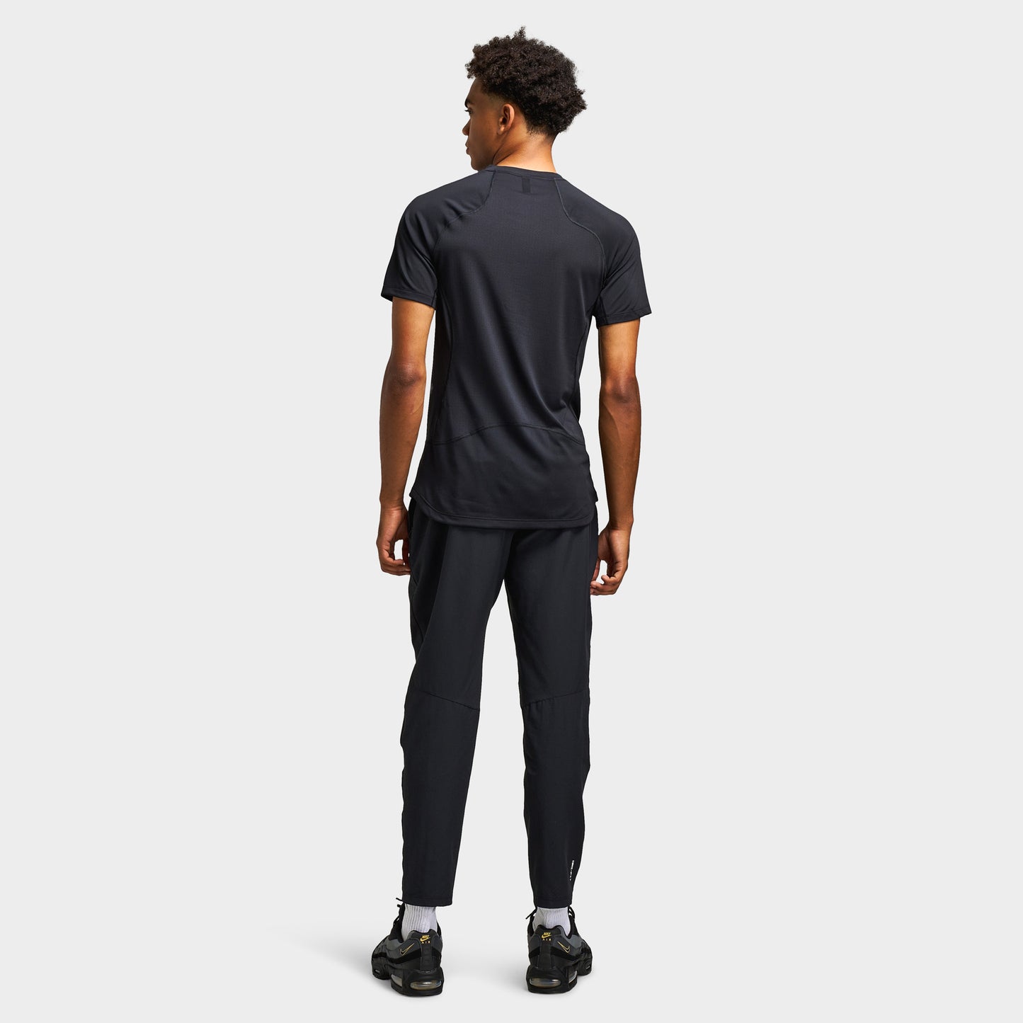 Nike Pro Training Men's Dri-FIT Short Sleeve Top / Black
