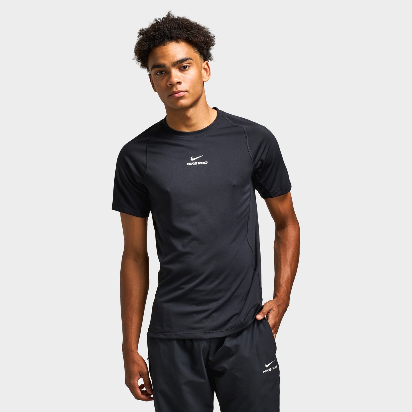 Nike Pro Training Men's Dri-FIT Short Sleeve Top / Black