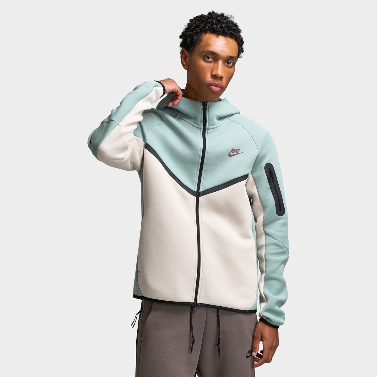 Nike Tech Fleece Full Zip WIndrunner Hoodie Dusty Sage