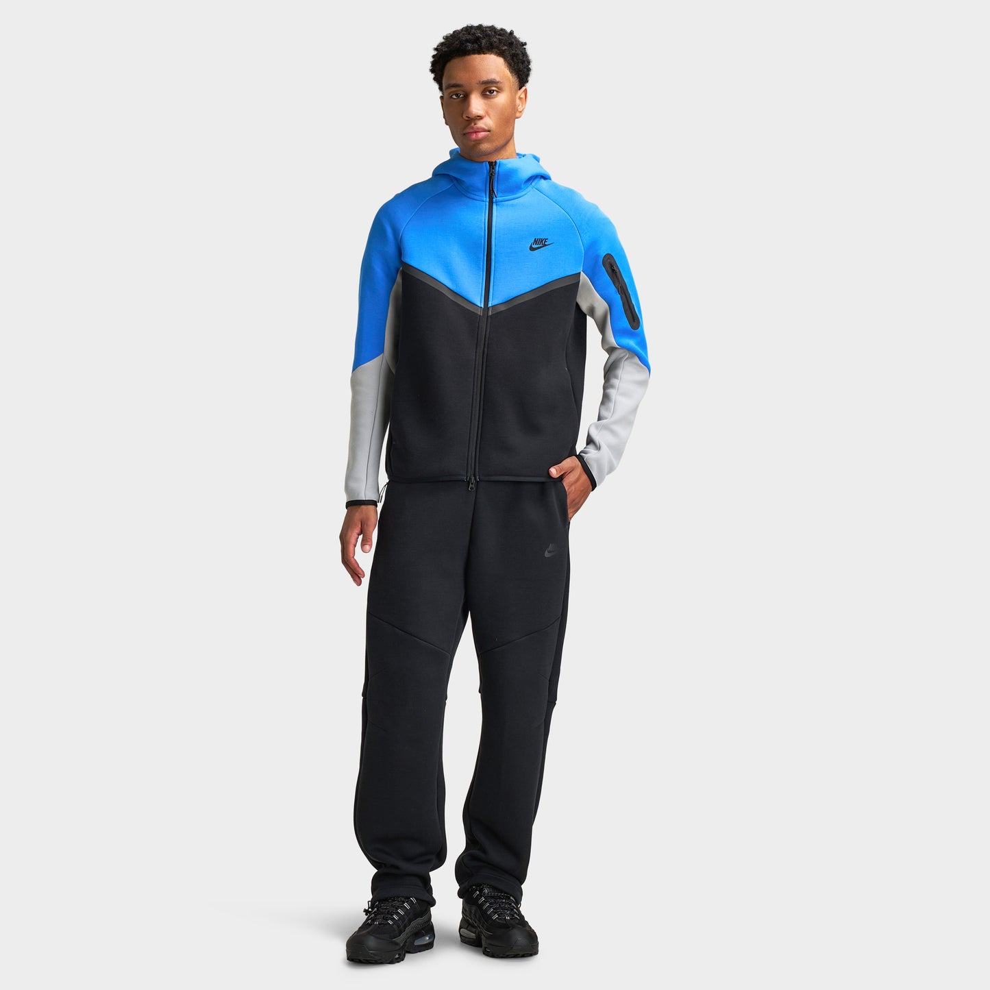 Nike Tech Fleece Veste coupe-vent zippée Hommes Bleu Cristal / Noir / Gris fumé / noir