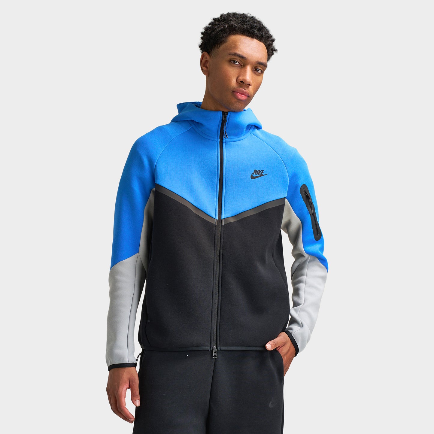 Nike Tech Fleece Veste coupe-vent zippée Hommes Bleu Cristal / Noir / Gris fumé / noir