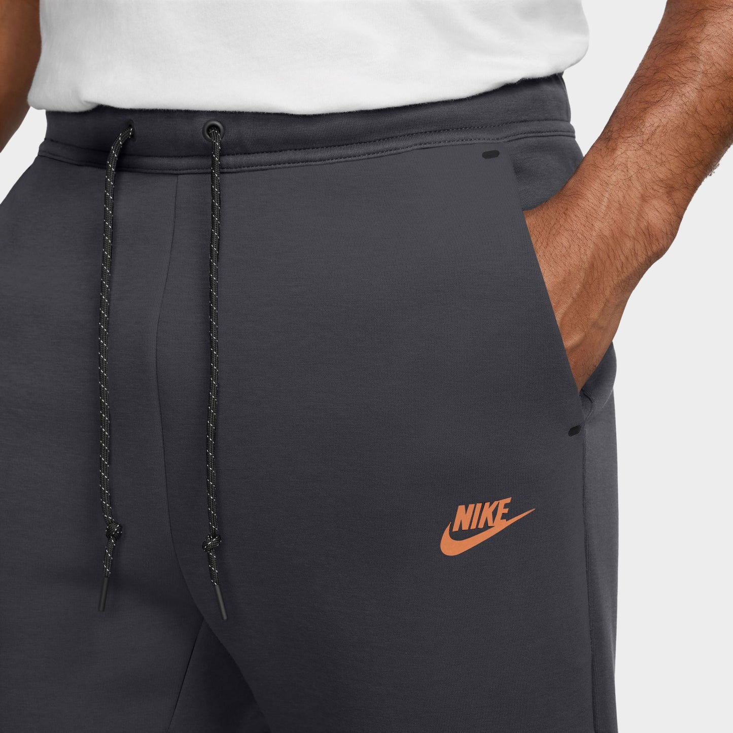 Nike Tech Fleece Joggers / Anthracite