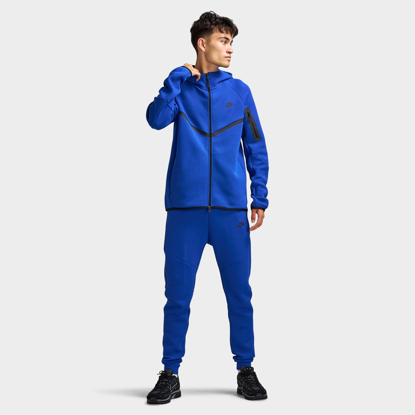 Nike Tech Fleece Joggers / Old Royal