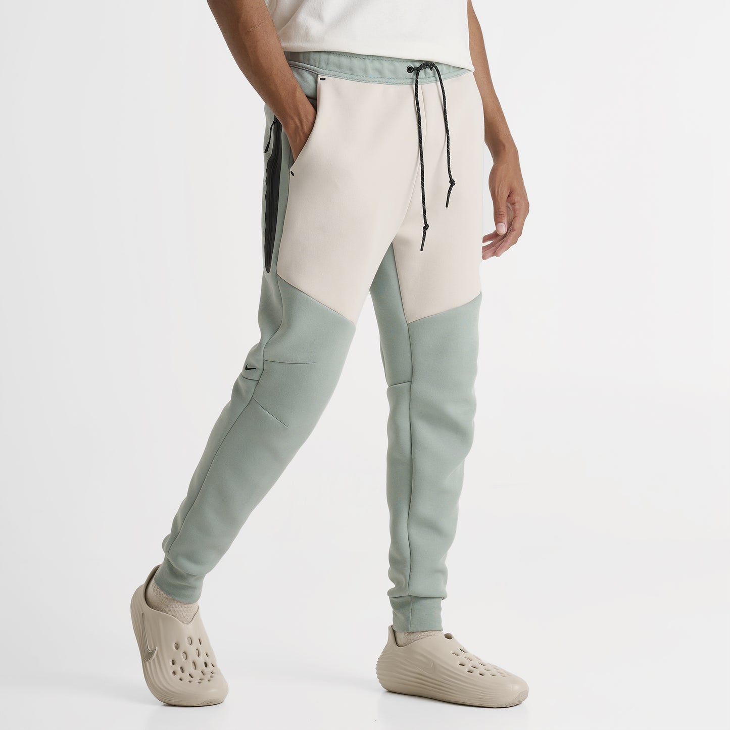 Nike Tech Fleece Joggers Dusty Sage / Light Orewood Brown - Plum Eclipse