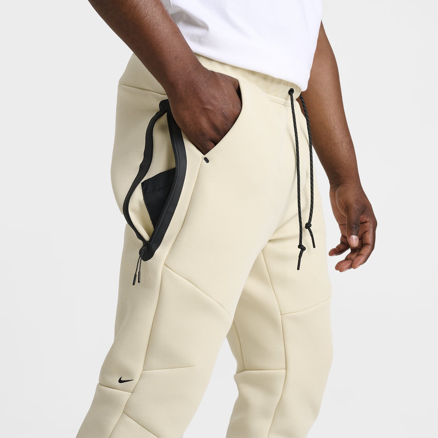 Nike Tech Fleece Pantalon Jogger Khaki clair / Noir