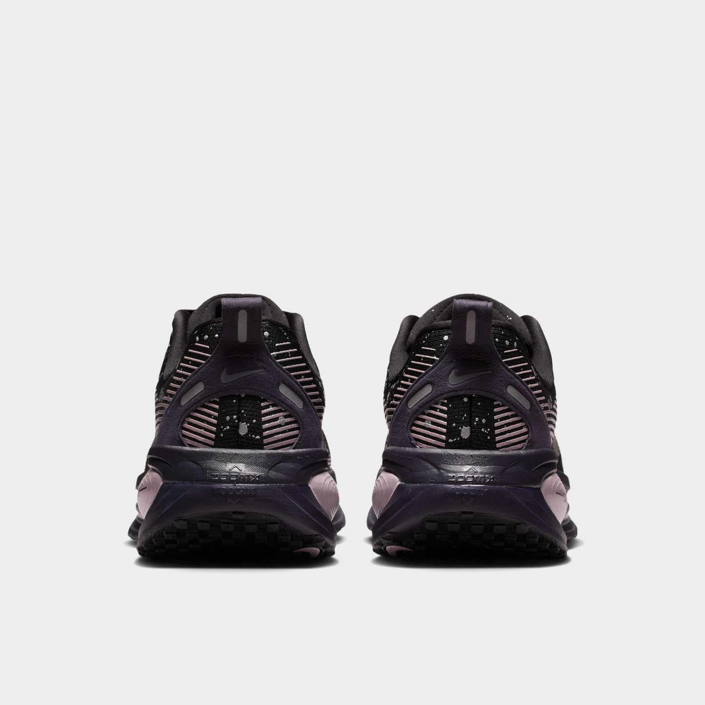 Nike Women's Vomero 18 Black / Metallic Dark Grey - Cave Purple