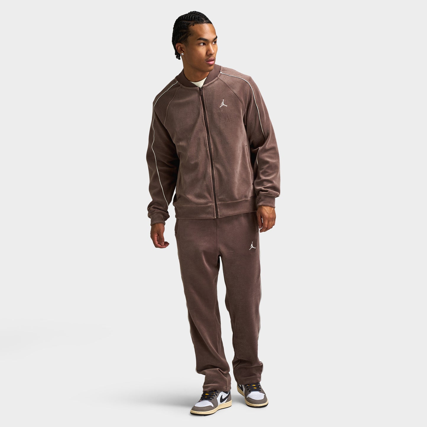 Jordan Men's Brooklyn Track Jacket / Brown