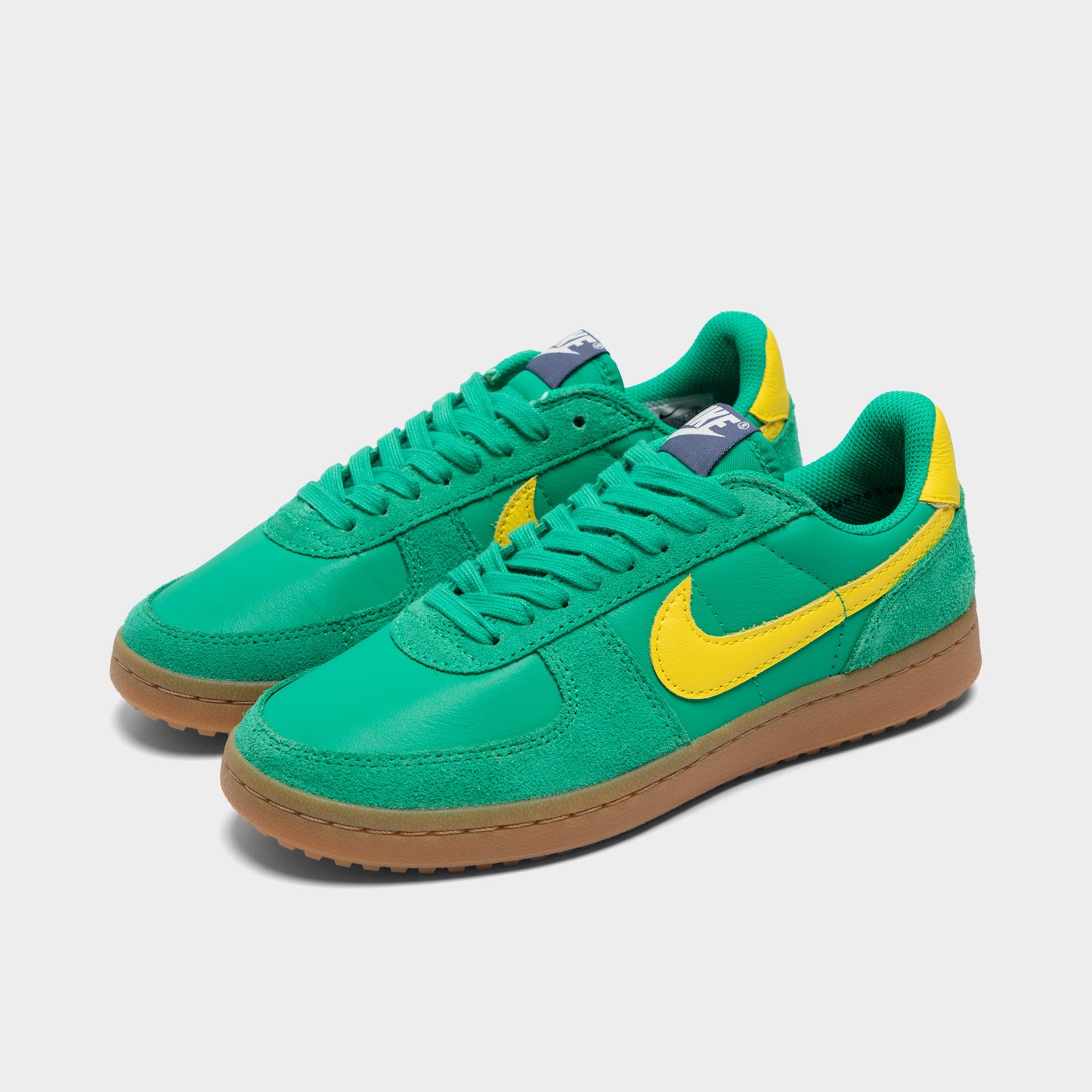 Nike Femmes Field General Vert stade / Eclair - Voile