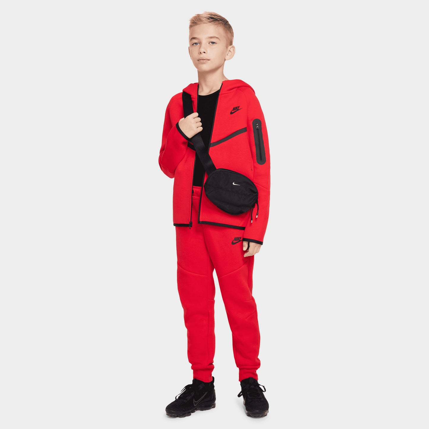 Nike Sportswear Juniors' Tech Fleece Joggers / University Red