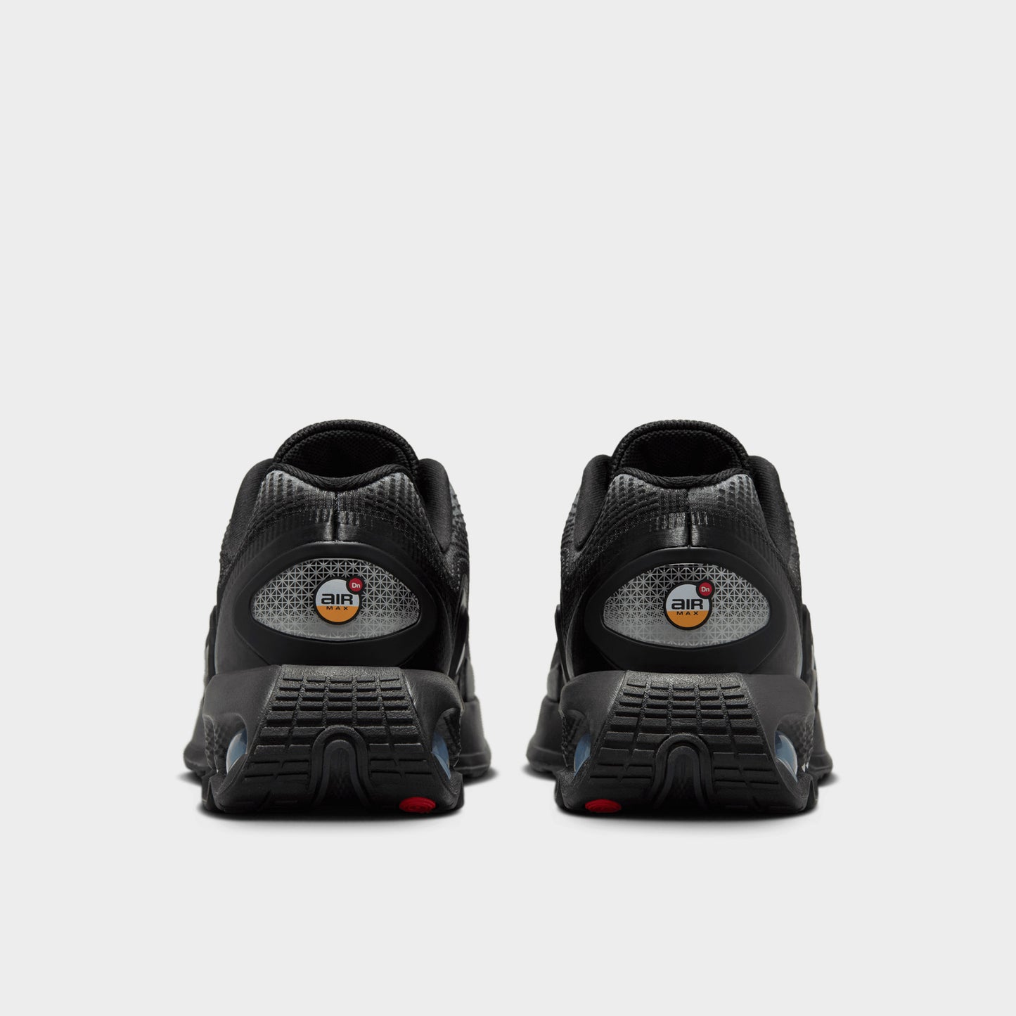 Nike Air Max DN GS Noir / Gris Fumé Clair - Argent Métallique