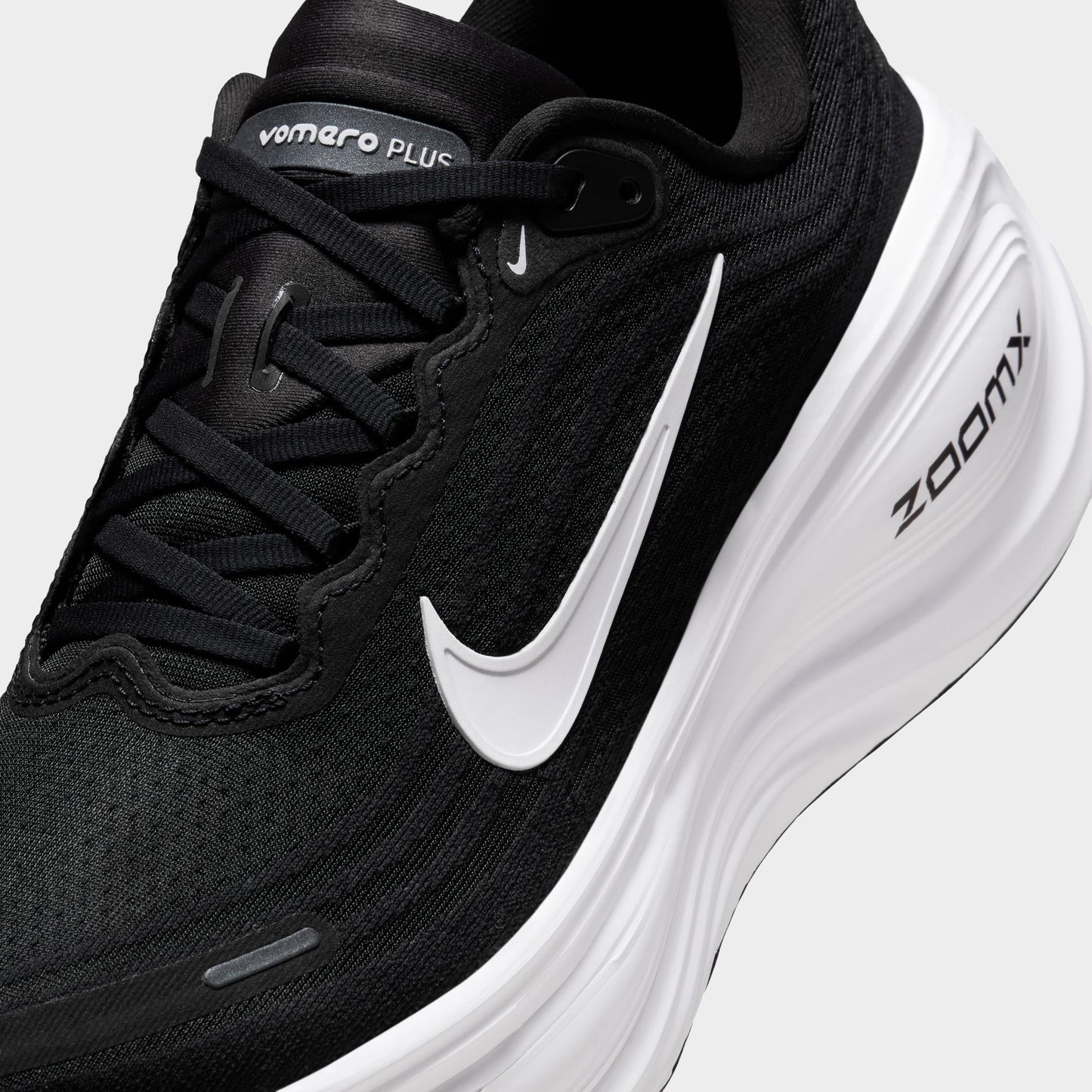 Nike Vomero Plus Noir/Blanc - Gris Froid