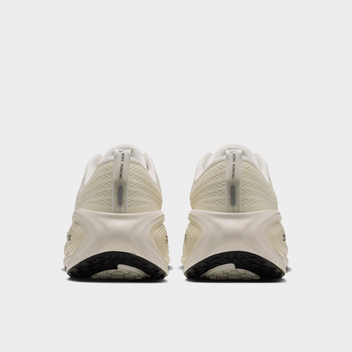 Nike Vomero Plus Voile / Noir-Lait de Coco