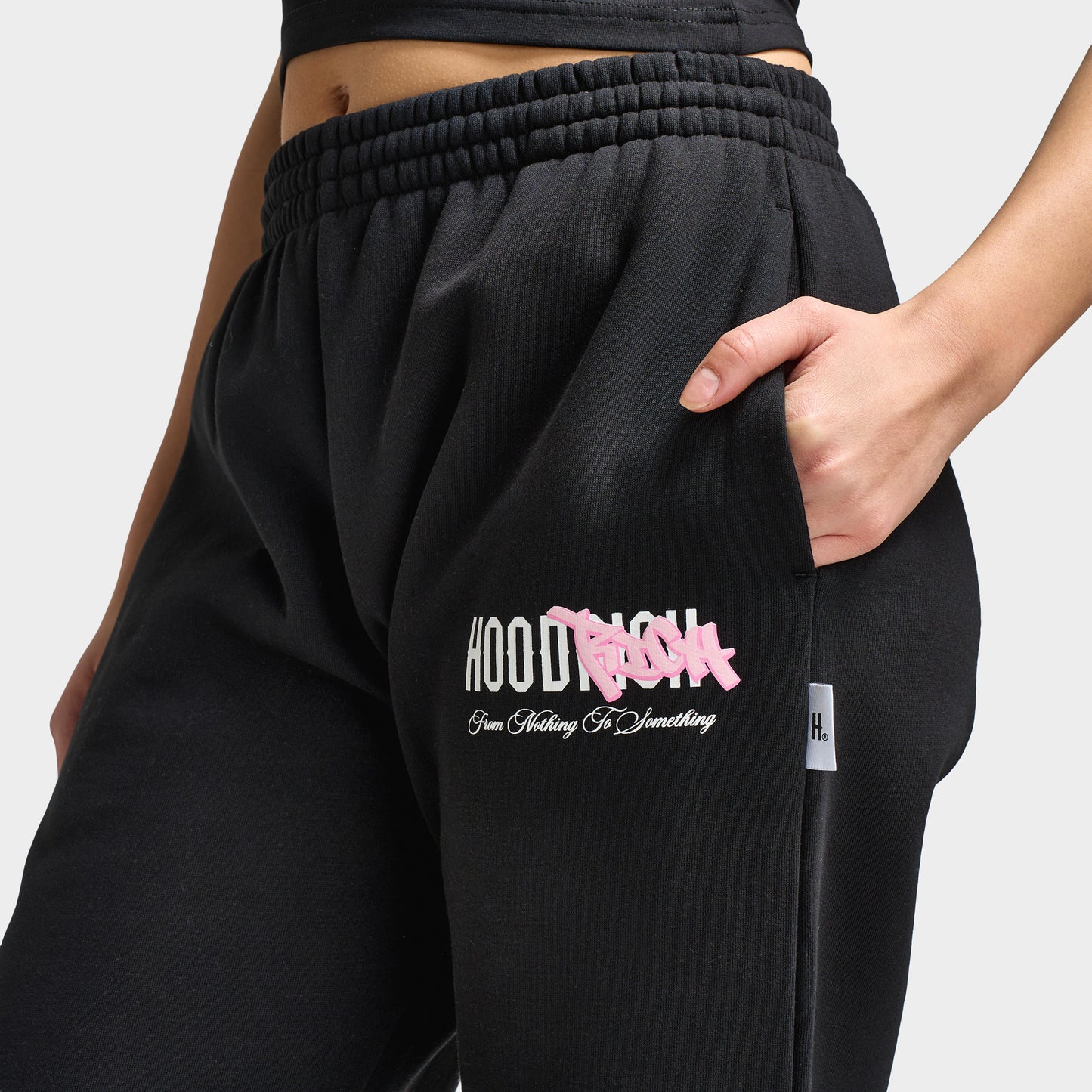 Hoodrich Pantalon Jogger Urban à jambes larges pour femme Noir / Blanc - Pink A Boo