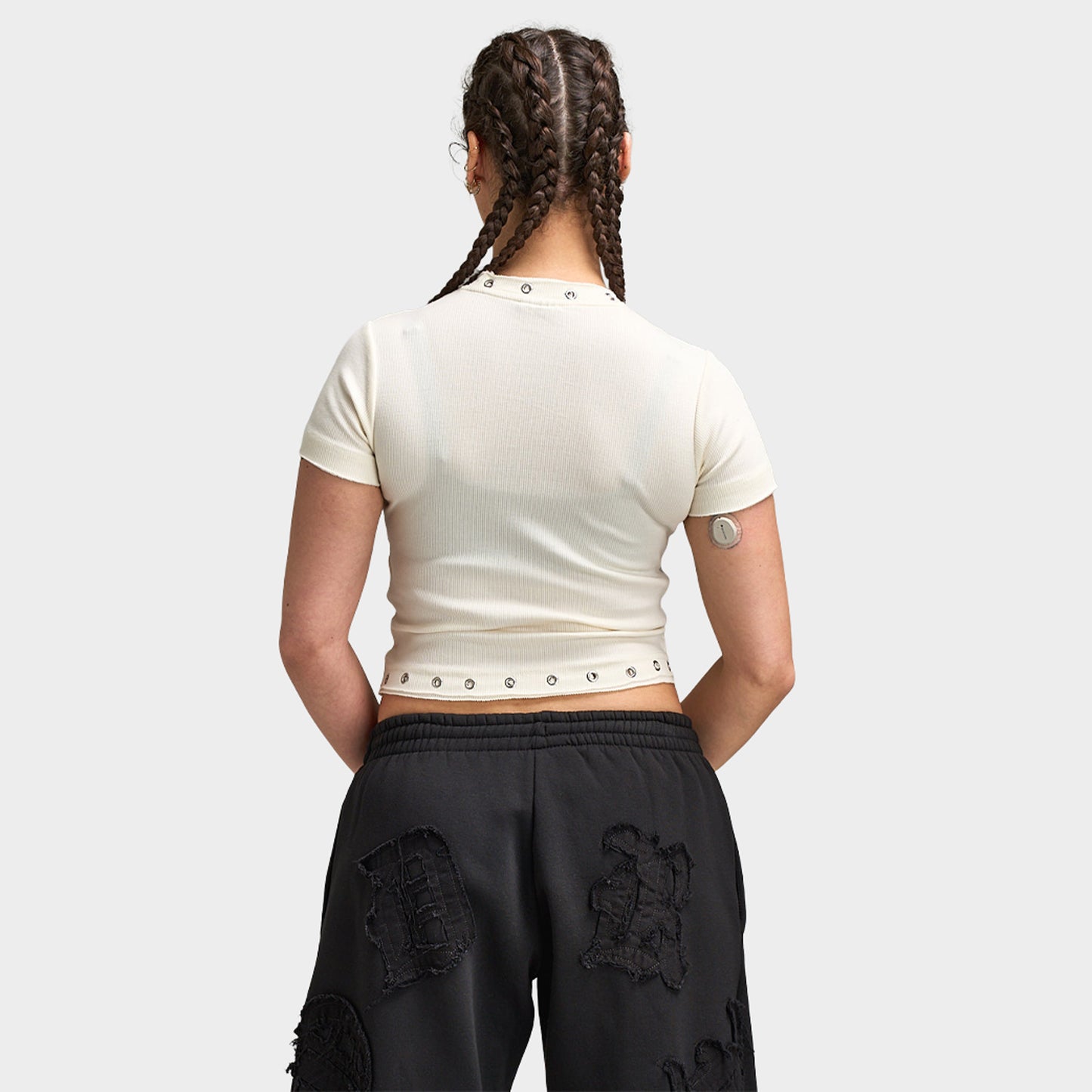 Hoodrich Baya Raw Hem Eyelet Fitted T-Shirt / White Alyssum