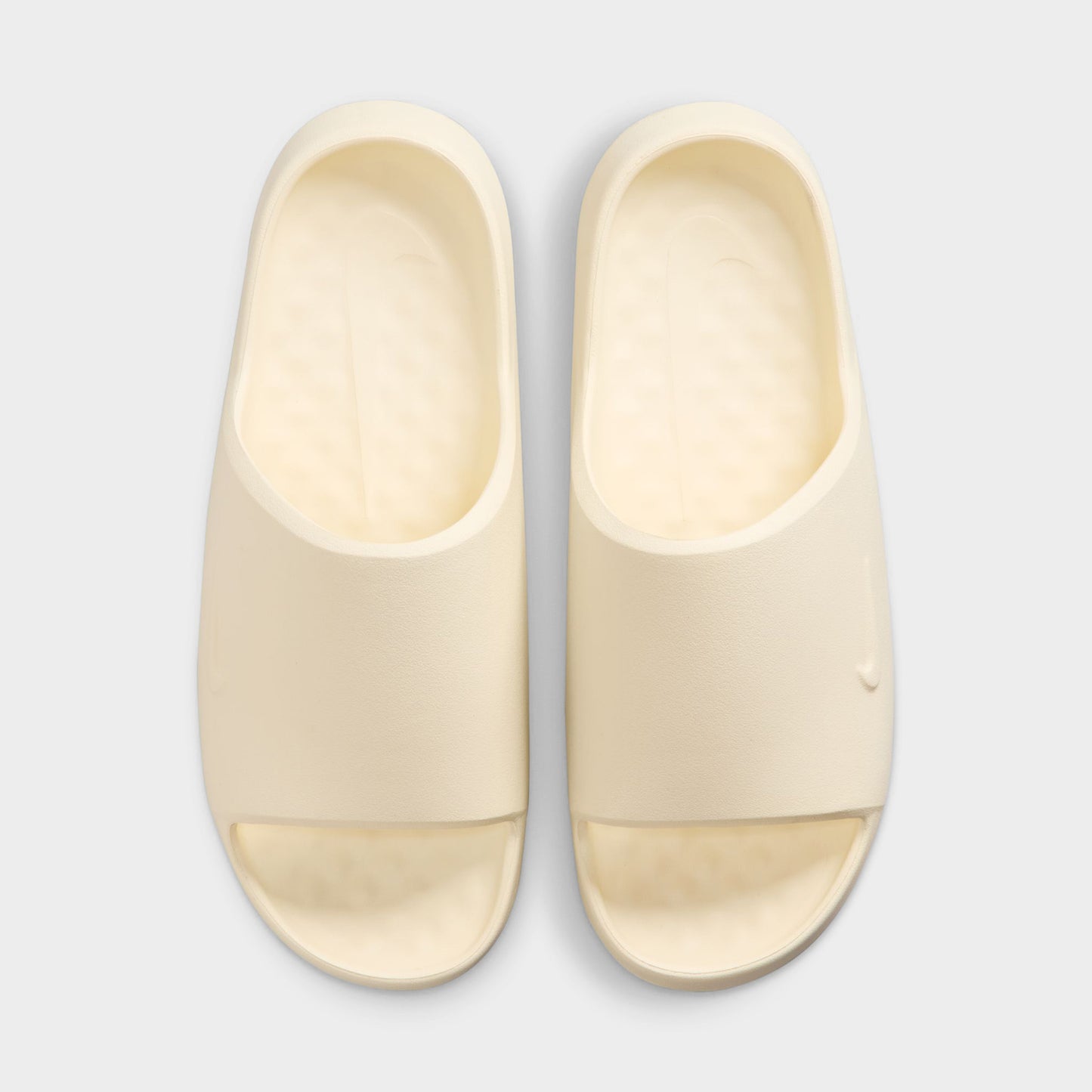 Nike Calm 2.0 Noix de coco / Noix de coco