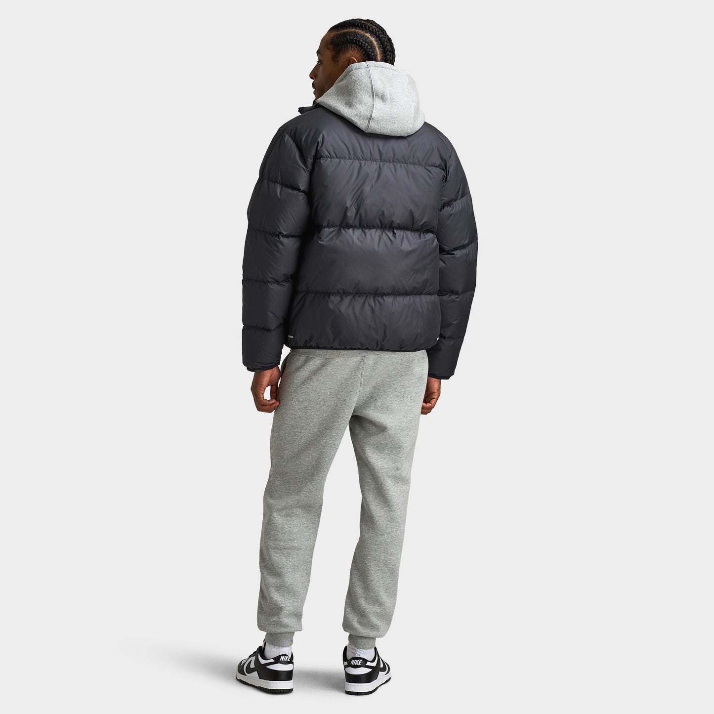 Nike Sportswear Club Therma-FIT Puffer Jacket Black / White