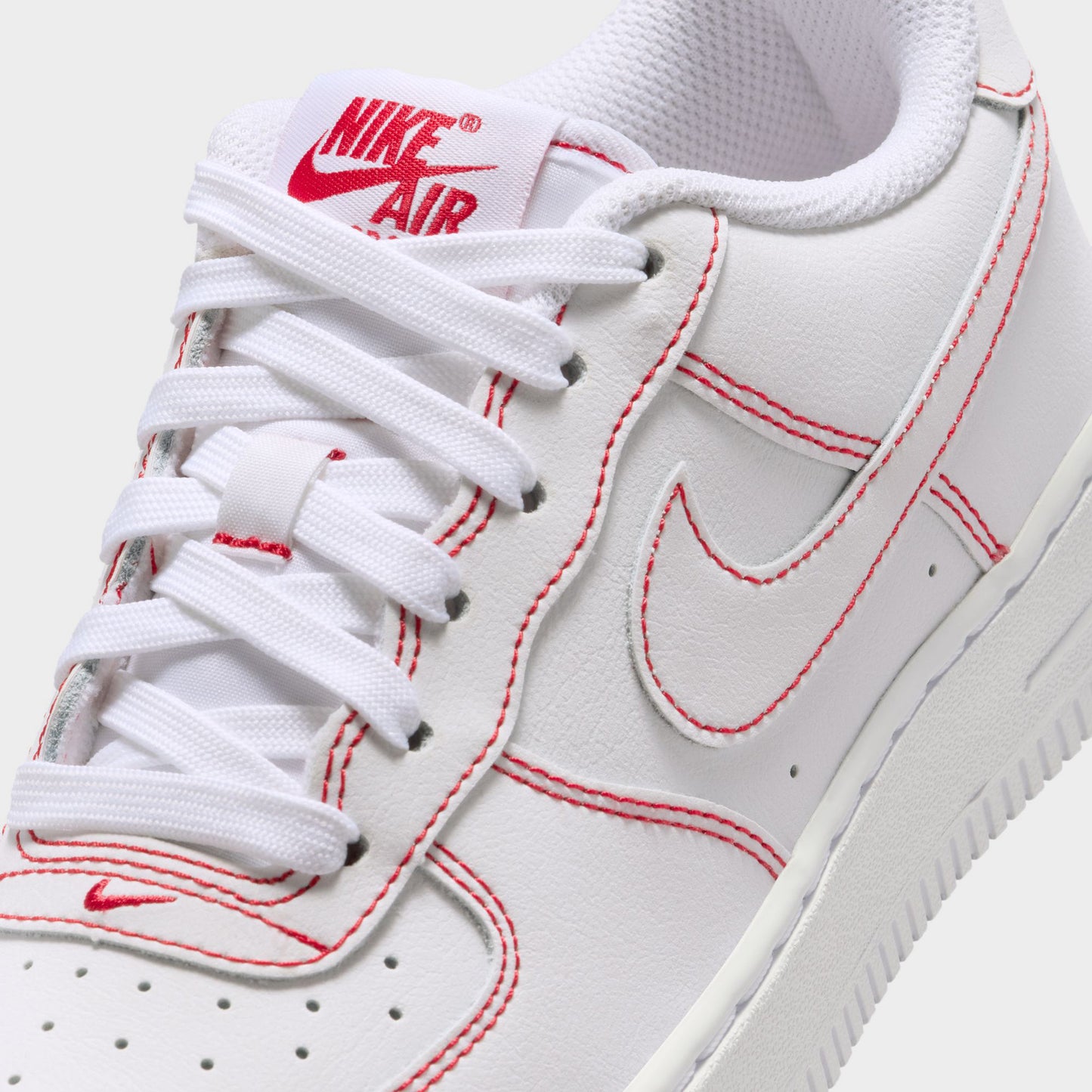 Nike Air Force 1 LV8 GS White / University Red