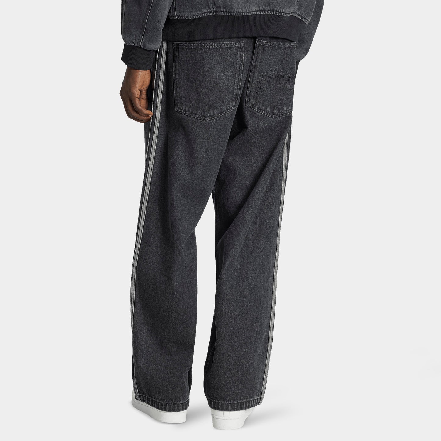 adidas SST Jeans Straight Leg / True Black Denim