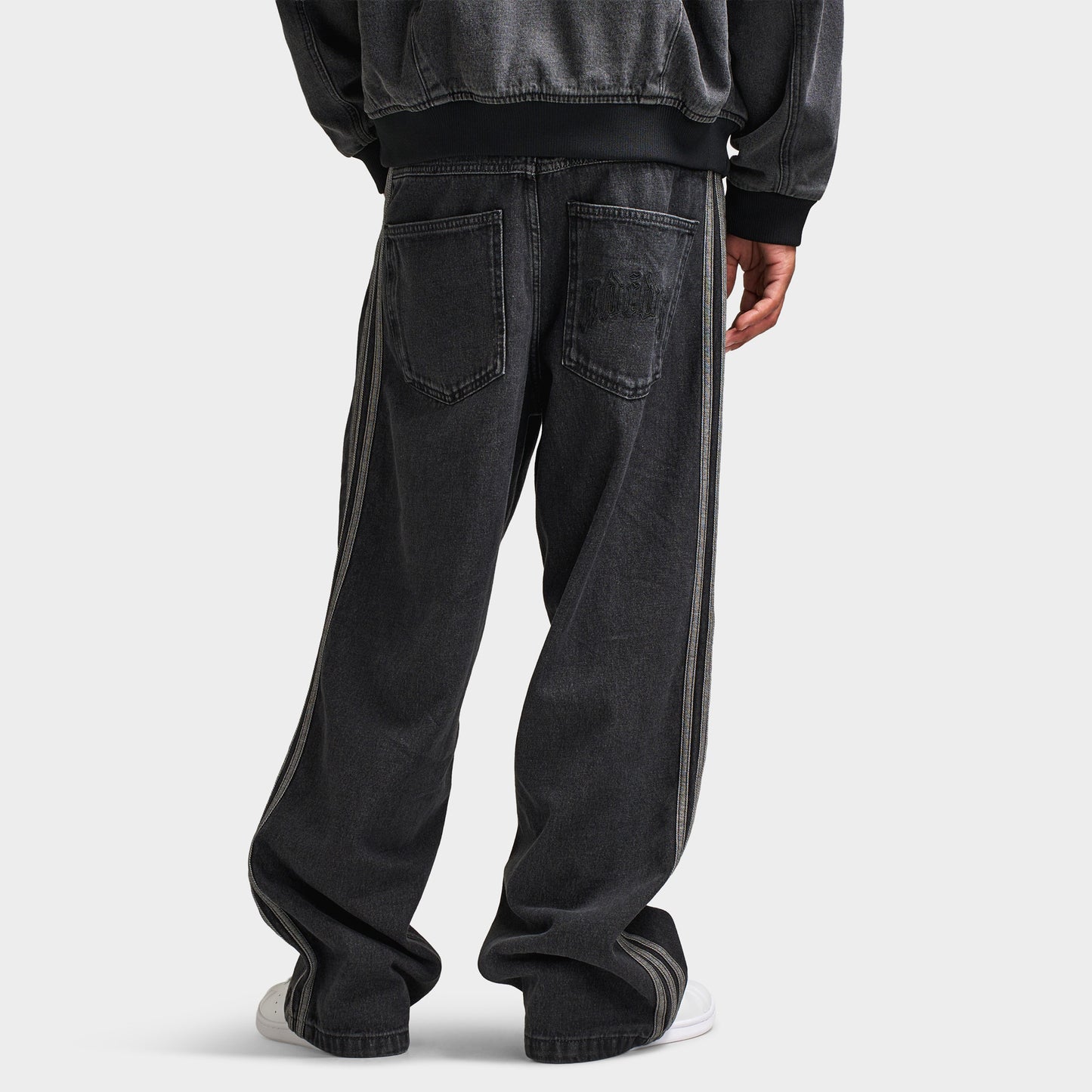 adidas SST Jeans Straight Leg / True Black Denim