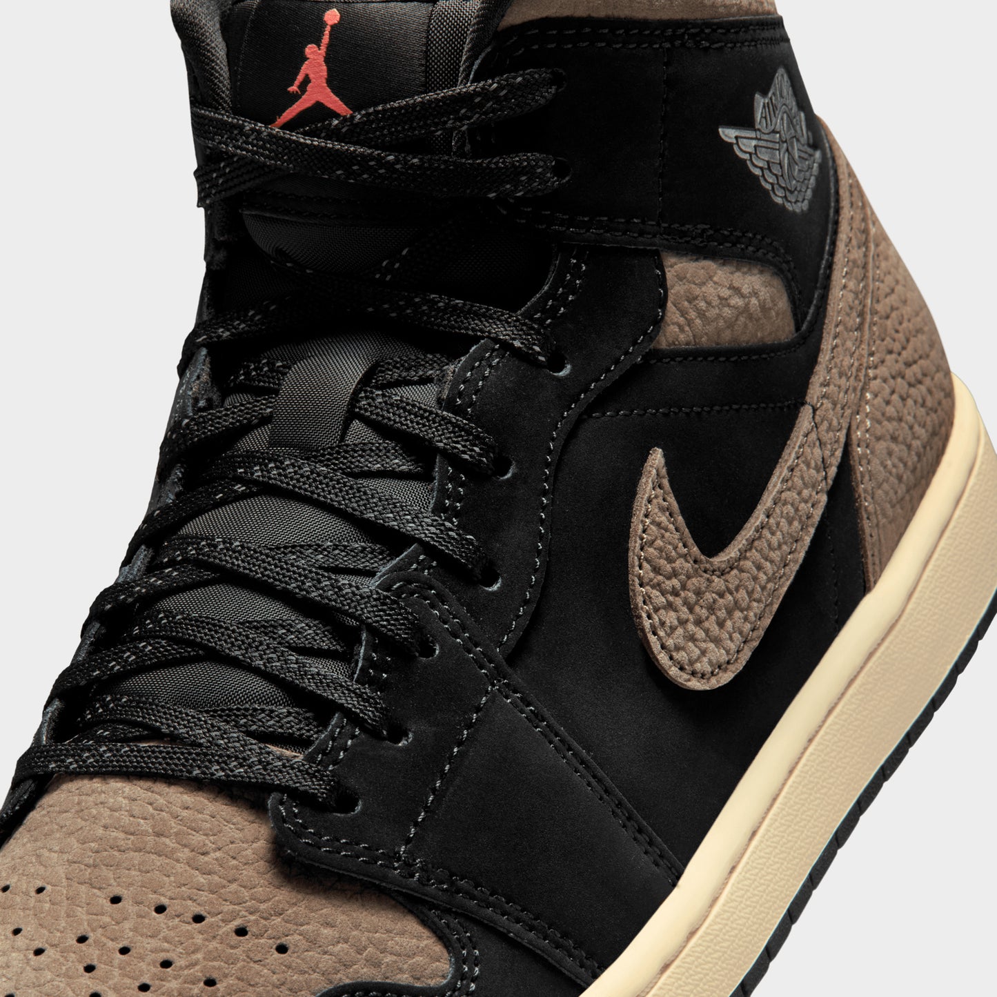 Jordan 1 Mid Black/Olive Grey