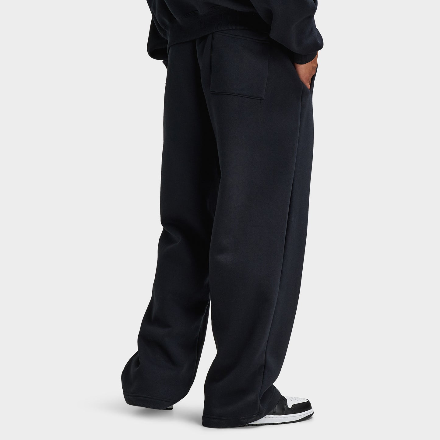 Jordan Brooklyn Pantalon graphique surdimensionné Noir / rouge foncé
